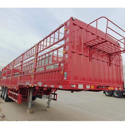Trailers de carga de aluminio de suelo plano Trailers de pared lateral Recinto Semirremolques para el transporte de animales