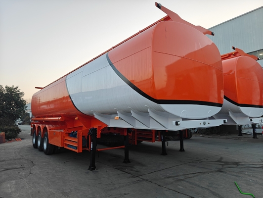 33000L 40000L Litrestri Ejes Tanque de combustible líquido de aceite Cisterna Semi remolque con banda de rodadura de 1820 mm